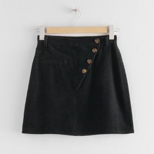 CORDUROY BUTTON FLY MINI SKIRT - & OTHER STORIES. Size US 2.